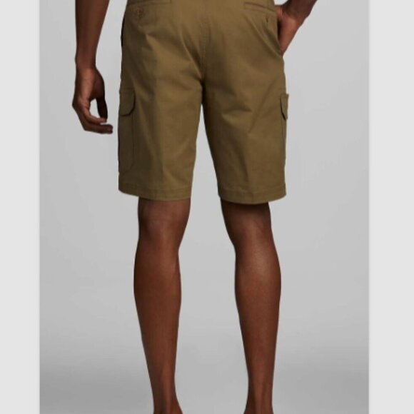 Jos. A. Bank Tailored Fit Cargo Shorts - Picture 3 of 3